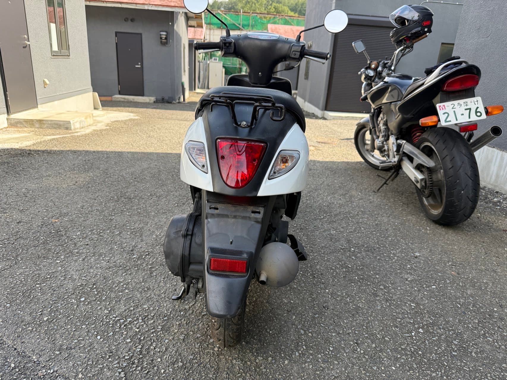 スズキ レッツ リア